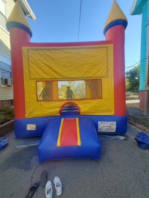 2020 Average Bounce House Rental Cost (with Price Factors)