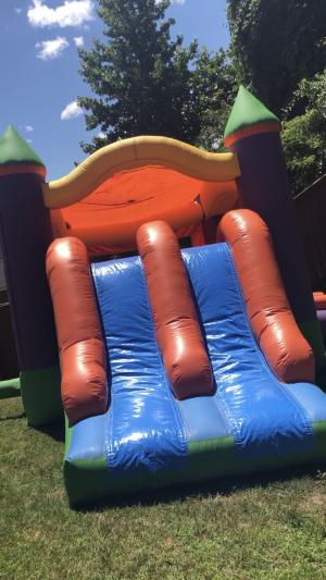 bounce house rentals cost